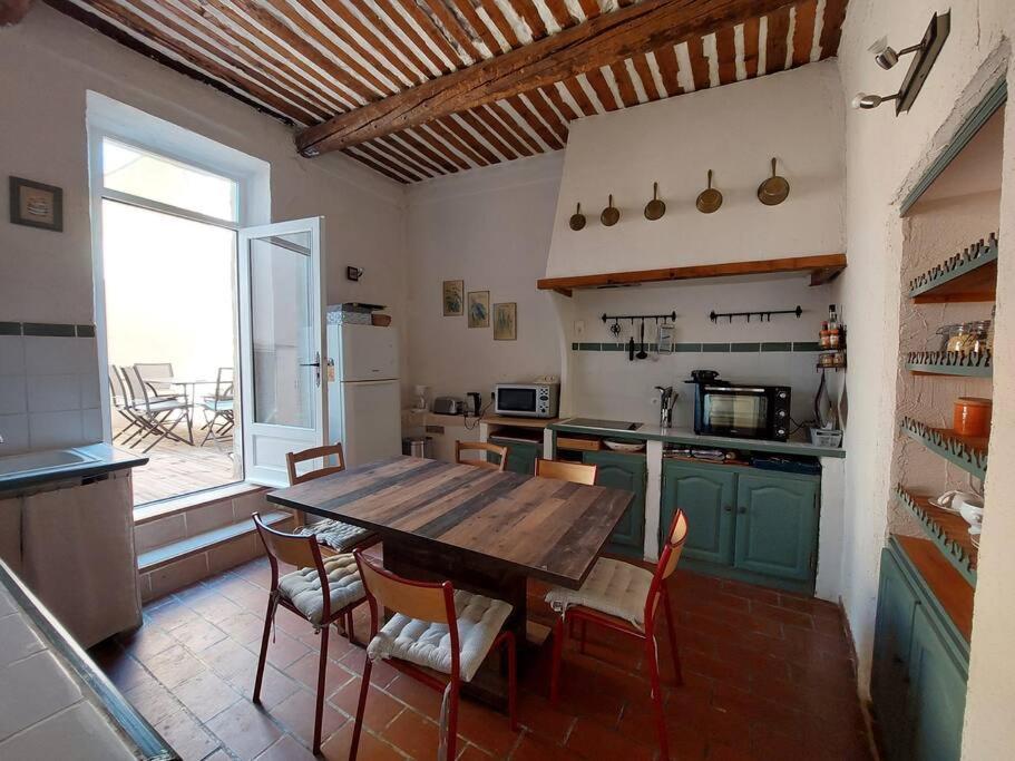 Maison De Cesar Saint-Saturnin-les-Apt Exterior photo
